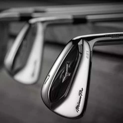 Mizuno Pro 221 Custom Fit Irons -Hot Sale Golf clubs Shop Mizuno Pro 221 Irons Lifestyle 7